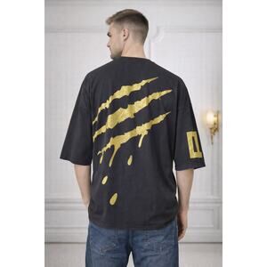 🖤 Sua Moment Mega Claw Graphic Tee | Gold Logo Streetwear T-Shirt | One Size